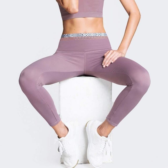 Track & Bliss leggings - Picture 2 of 4